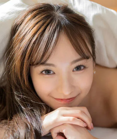 电梯里的四分钟惊悚电影